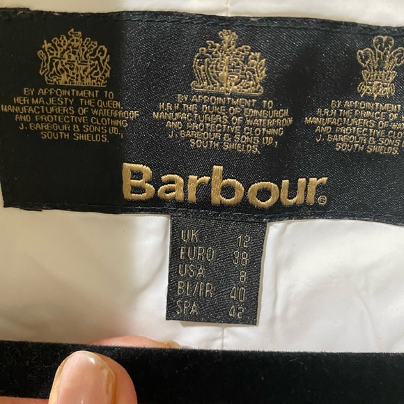 BARBOUR CALARY QUILTED WHITE VEST- (NWOT) - Picture 3 of 10